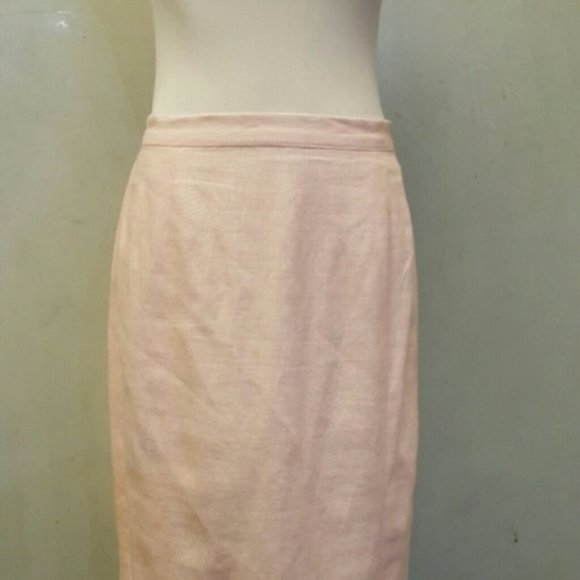 Bloomingdales pink linen skirt size 6P (25) - Picture 5 of 5